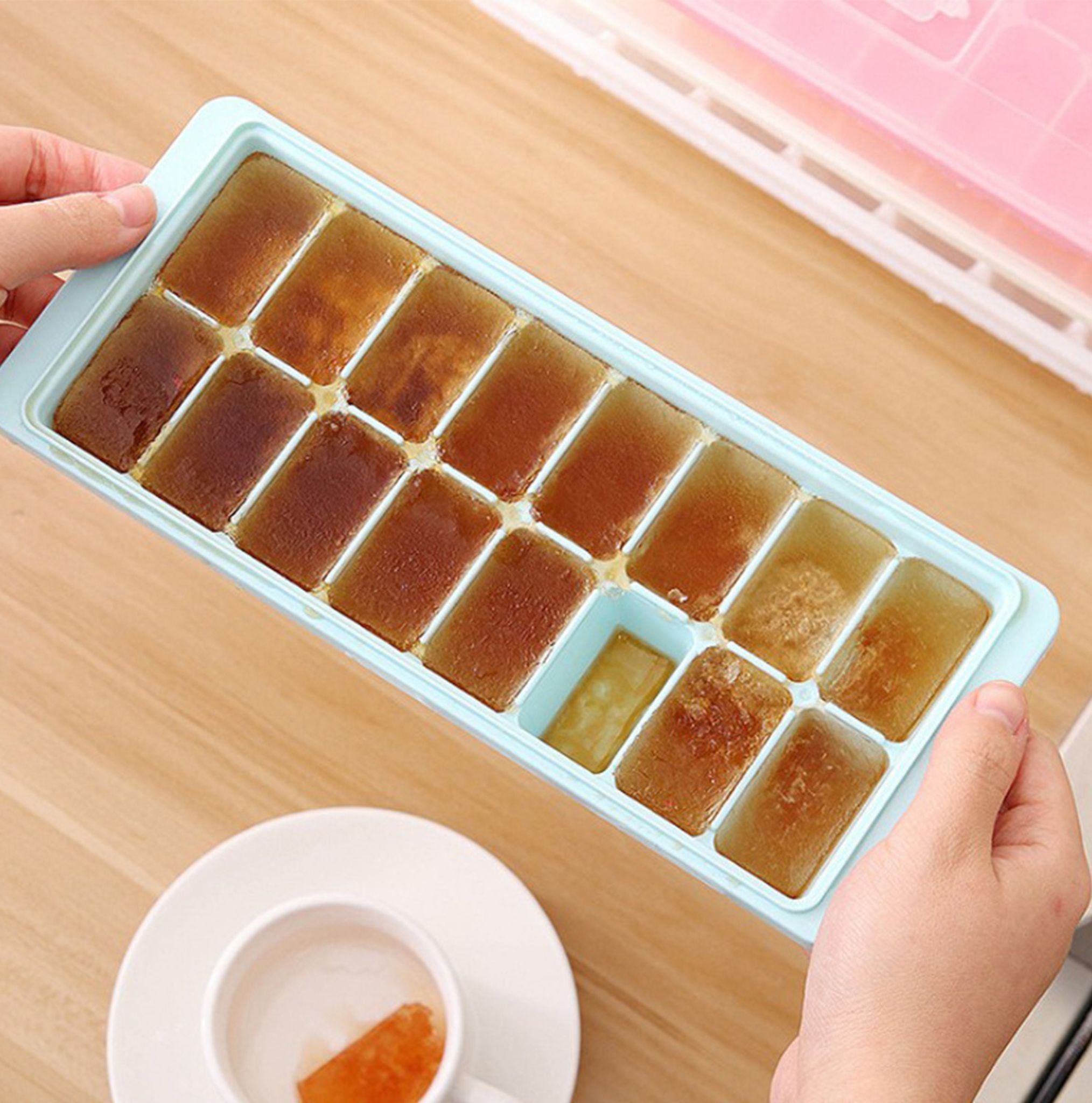 Silicone Ice Cube Tray with Lid – Flexible Mold