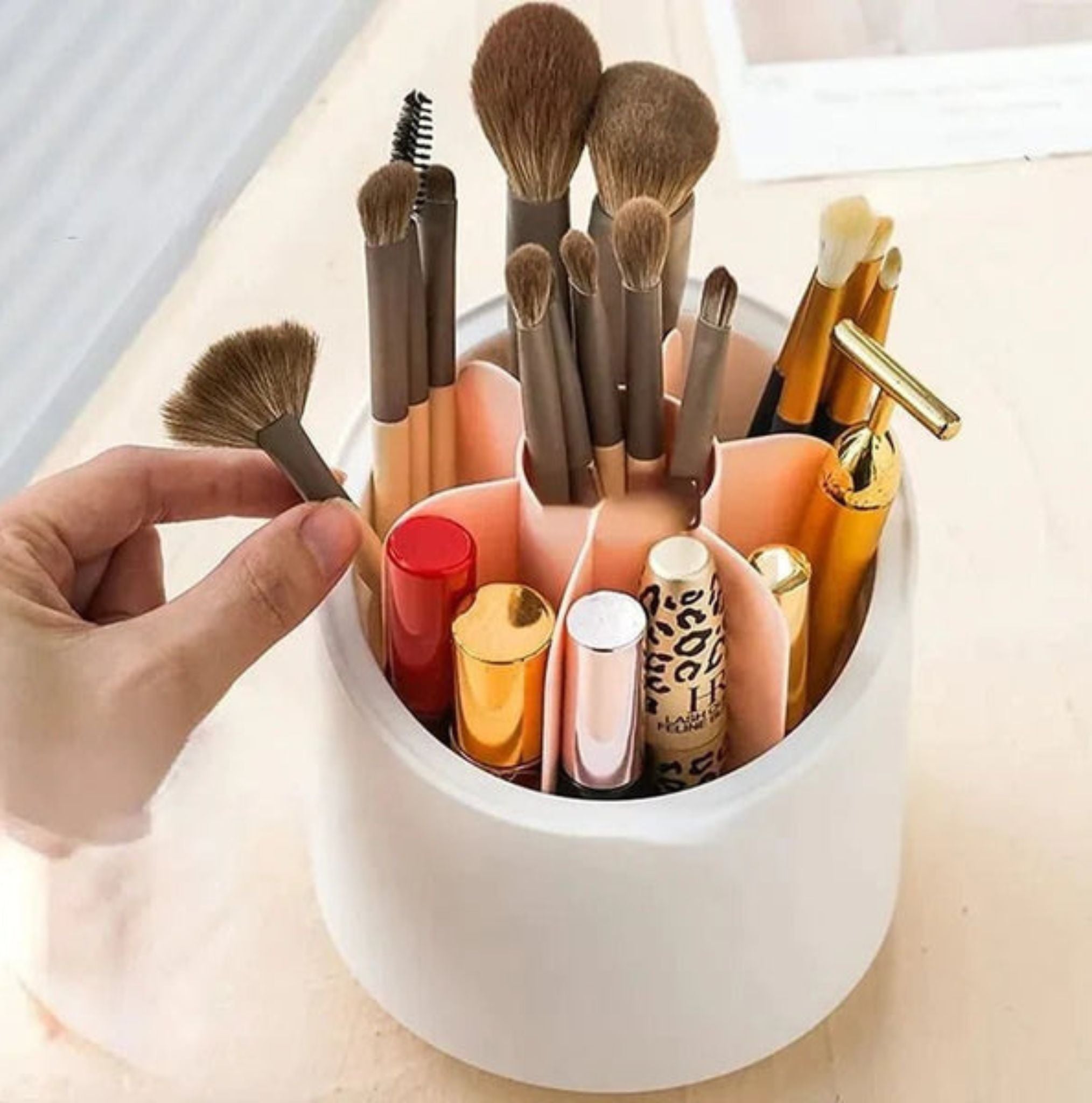 360 Degree Rotating Makeup Brush Organizer